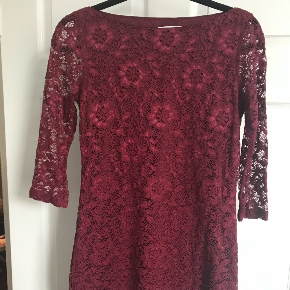 Wine red/maroon lace long sleeve fitted dress